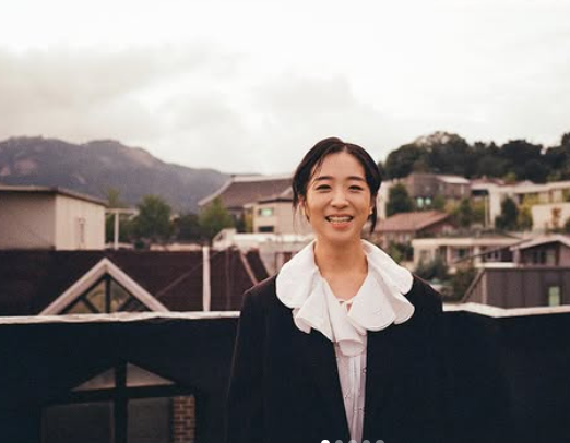 강나영