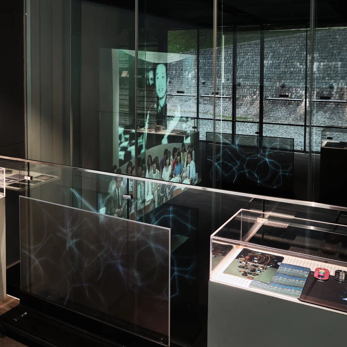 나로부터 몇 인치 떨어져서